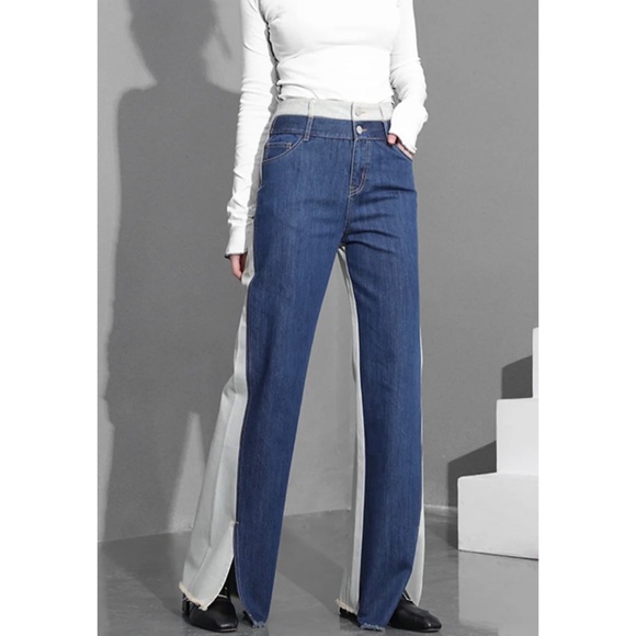 (NWT) CÉDELAR • Reyi Two-Tone Colorblock High Waisted Flare Jeans - Picture 2 of 16